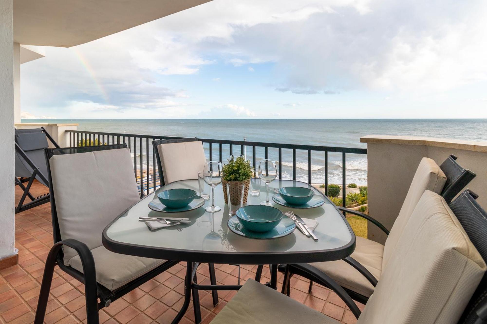 Rentitspain Apartamento Arce 13 Balcon Con Vista Al Mar Nerja Kültér fotó