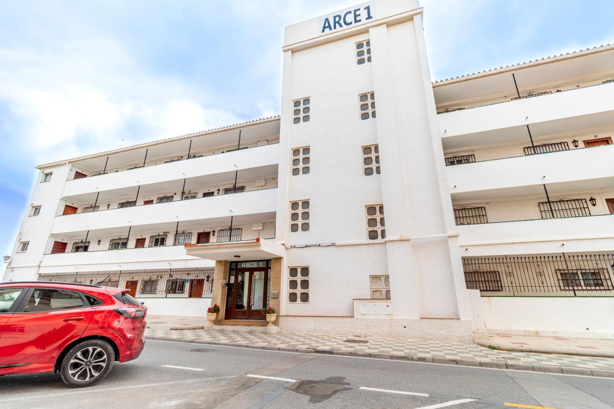 Rentitspain Apartamento Arce 13 Balcon Con Vista Al Mar Nerja Kültér fotó