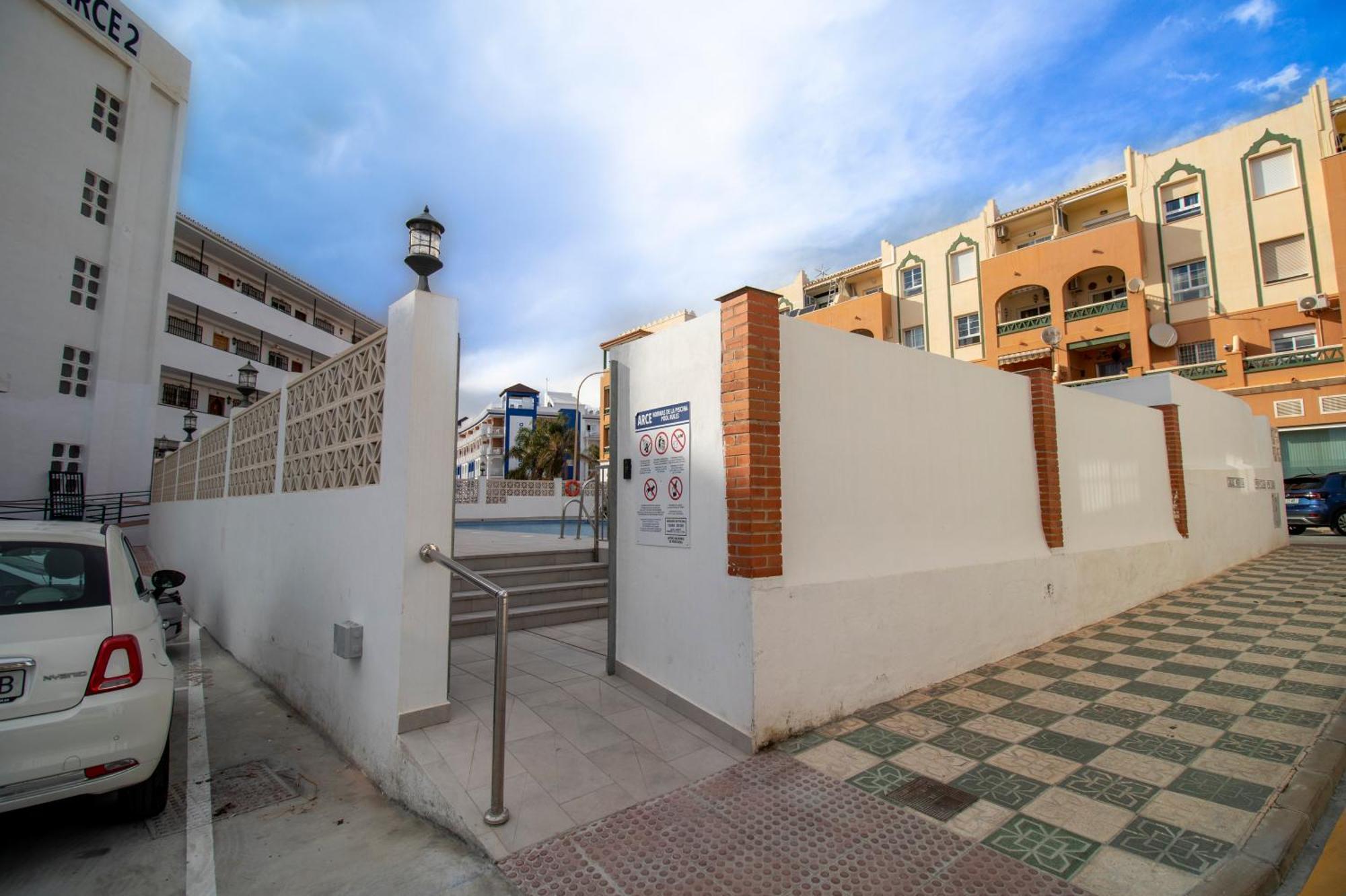 Rentitspain Apartamento Arce 13 Balcon Con Vista Al Mar Nerja Kültér fotó
